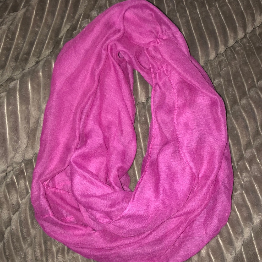 Infinity scarf